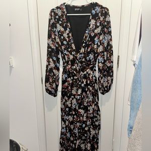 Black floral midi dress with removable waist tie.  Size Large.